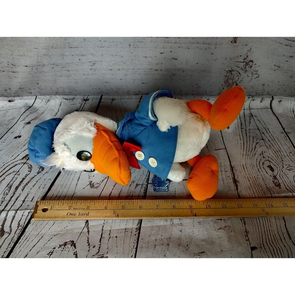 Applause Disney Donald Duck Plush Stuffed Animal Toy 11 Inches W Plastic TAG 1 - Picture 7 of 7